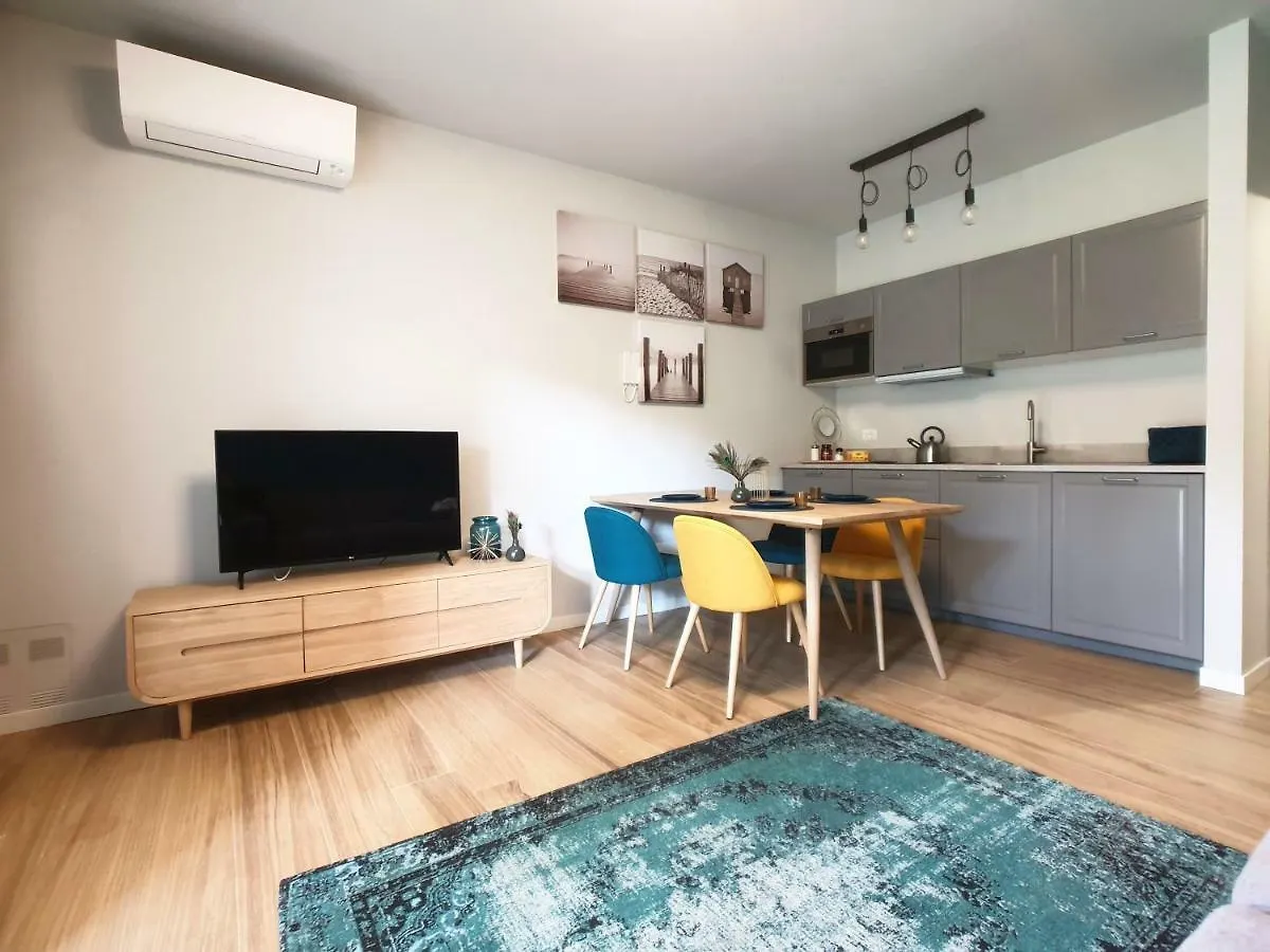 بيرغامو Donizetti Residence شقة فندقية